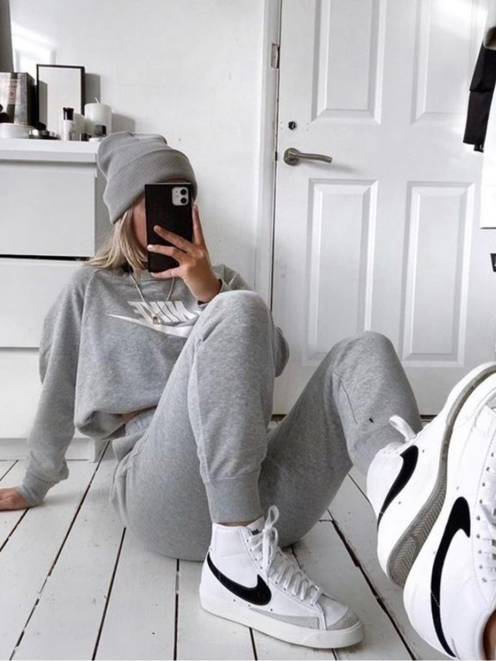 Nike White & Black High-Top Women's Sneakers